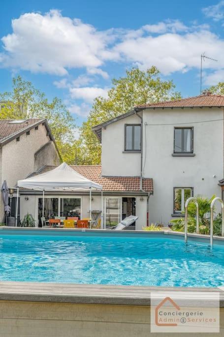 Maison A Lyon Parilly Avec Piscine, Jardin, Parking Prive & Proche Eurexpo Vénissieux 外观 照片